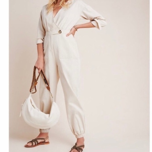 En Saison Cream Jumpsuit Elegant and Versatile - Picture 1 of 12